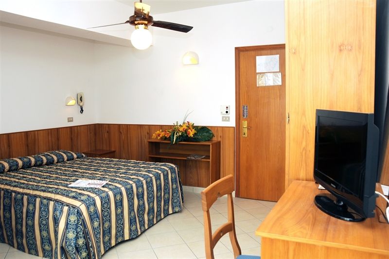 Hotel Genzianella 3*